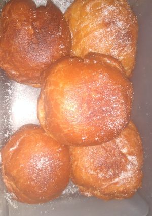 Una foto de Bolas de fraile con dulce de leche