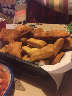Una foto de Sopaipillas sureñas