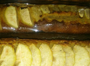 Una foto de Budín integral de pera con pasas de uva y stevia
