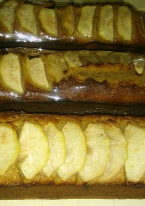 Una foto de Budín integral de pera con pasas de uva y stevia