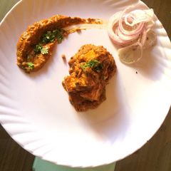 A picture of Shahi paneer.