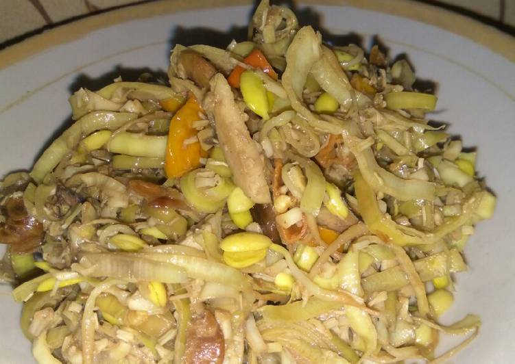 Resep Tumis jantung pisang yang Enak Banget