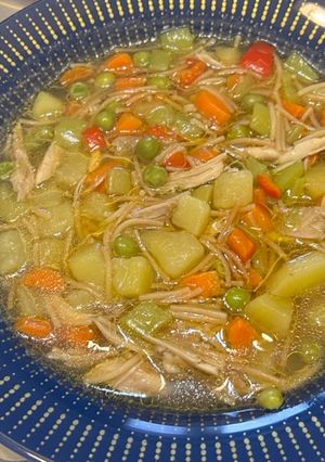 صورة لوصفة شوربة الخضار بالدجاج