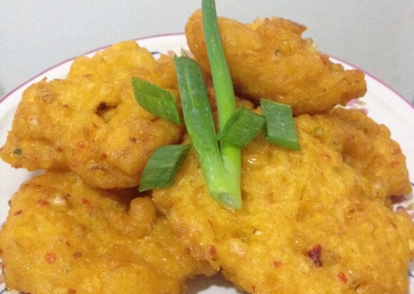 Bakwan jagung pedas