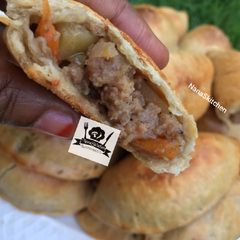 Yummy meatpie fillings 😋 A picture of Yummy meatpie fillings 😋.