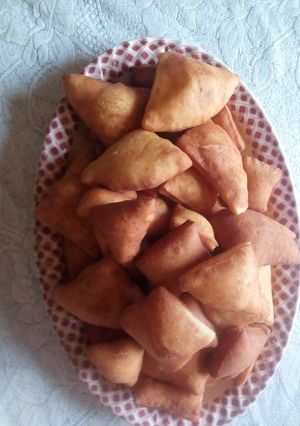 A picture of Short cakes.