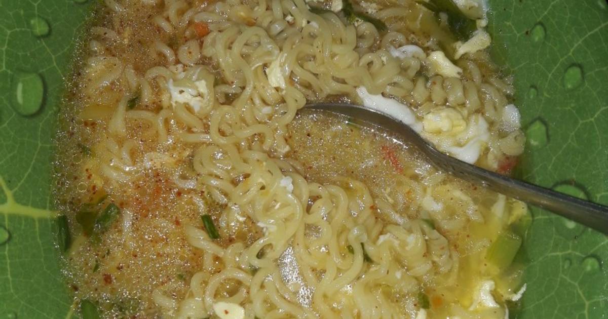 Resep Mie Telur Kuah Pedaass Oleh Resiana90 Cookpad