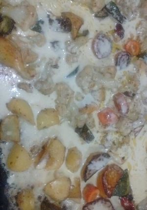 Una foto de Verduras al horno con crema de quesos