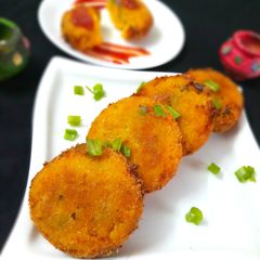 A picture of Cheezy Noodles Corn Potato Cutlet.