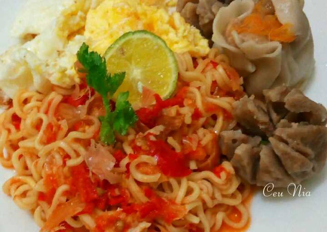 Mie Kecombrang Pedas