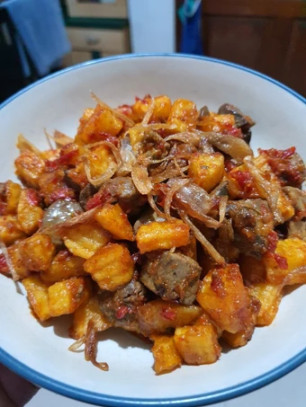 Cara Simple Menyiapkan Resep  Sambel goreng kentang ati ampela yang Enak Banget, Bikin Ketagihan