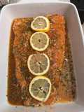 Lachs mit Honig und Zitrone
