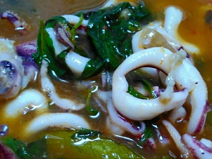 Langkah Mudah untuk Membikin Resep Cumi Kemangi yang Uenak Anti Ribet, Mantap Sekali