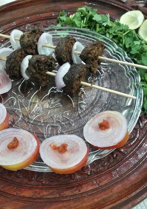 पालक फ्रिटर्स (Palak Fritters recipe in Hindi) रेसिपी मुख्य फोटो