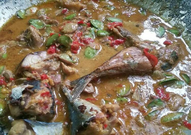 Resep Ikan Salem campur pete Lezat