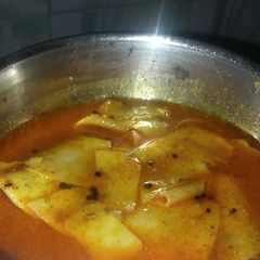 A picture of Papad sabzi.
