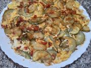 Une photo de omelettes de petit déjeuner
