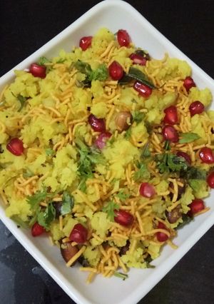 A picture of Indori poha.