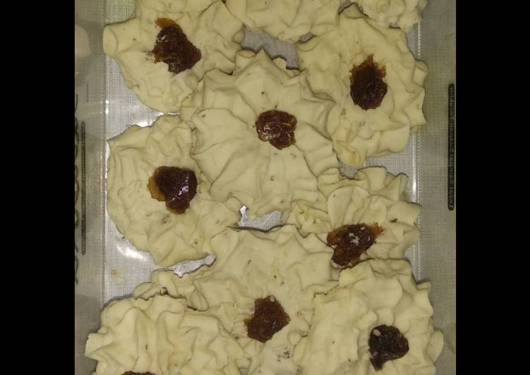 Kue Semprit Lembut