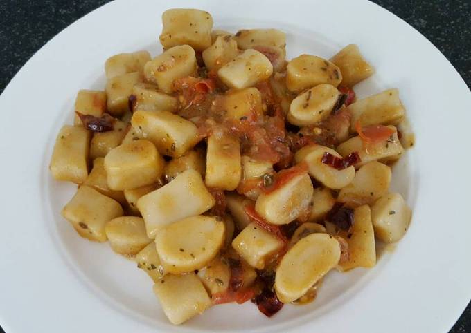 How to Make Award-winning Gnocchi in chili tomato sauce