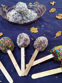 A picture of Chocolate Banana Walnut Date Truffles.