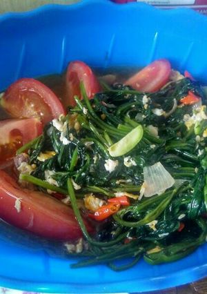 Foto resep Tumis kangkung saus tiram + extra pete