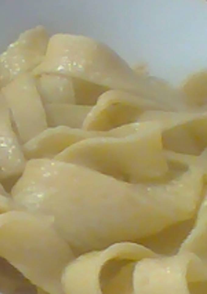 Яєчна локшина