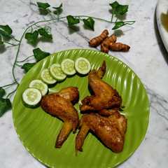 รูปของ Ayam goreng kunyit