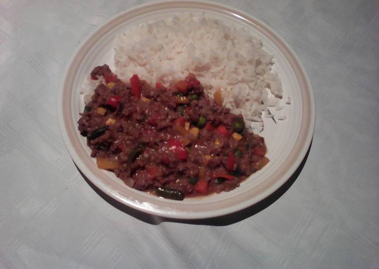 Mild mince with vegetables