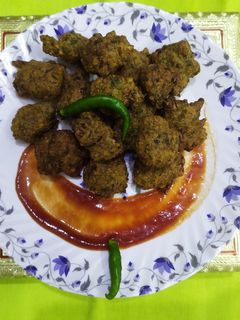 मूग भजी (moong bhaji recipe in marathi) रेसिपी चे मुख्य फोटो 