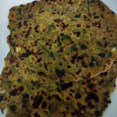 Methi paratha A picture of Methi paratha.