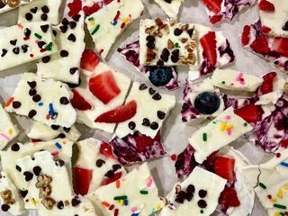 Frozen Yogurt Bites