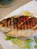 Orata Grigliata con Salsa Vinaigrette