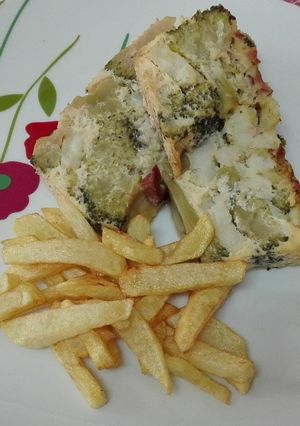 Foto principal de Pastel de bacalao, brócoli  y bacon