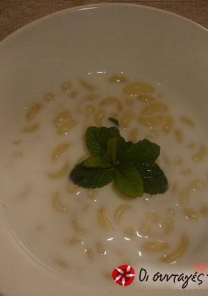 A picture of Milk soup.
