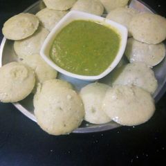 Chutney idli A picture of Chutney idli.