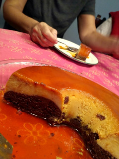 Una foto de Chocoflan (torta imposible)