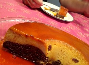 Una foto de Chocoflan (torta imposible)
