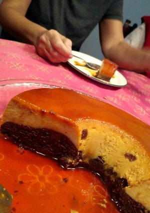 Una foto de Chocoflan (torta imposible)