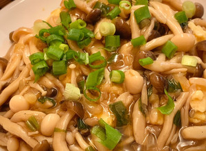 滑蛋雙菇燴飯（ 含五辛蛋奶 ） 的食譜成品照片