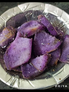 A picture of Boiled Shallow Fry Purple Yam (Kandh).