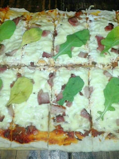 Una foto de Pizza - Wish you were here