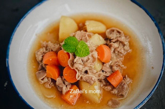 Cara Bikin Nikujaga (Semur Daging Jepang) Bahan Sederhana