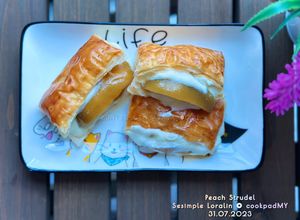 Gambar Peach Strudel