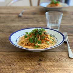 A picture of 🍝 Tomato, anchovies, garlic and chilli pasta.