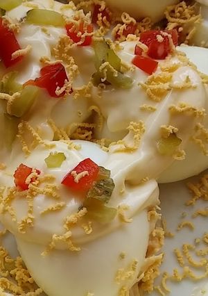 Una foto de Huevos rellenos