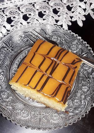 صورة لوصفة بسبوسة بصوص الكراميل 🥧: