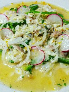 Una foto de Ceviche de dorada