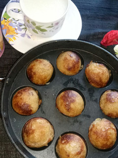 கேரளன் ட்ரடிஷ்னல் உண்ணியப்பம் (Unniappam recipe in tamil) செய்முறை முக்கிய புகைப்படம்