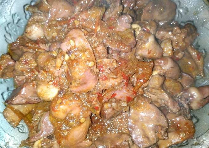 Bagaimana Membuat Sambal goreng ampela ati yang Bikin Ngiler